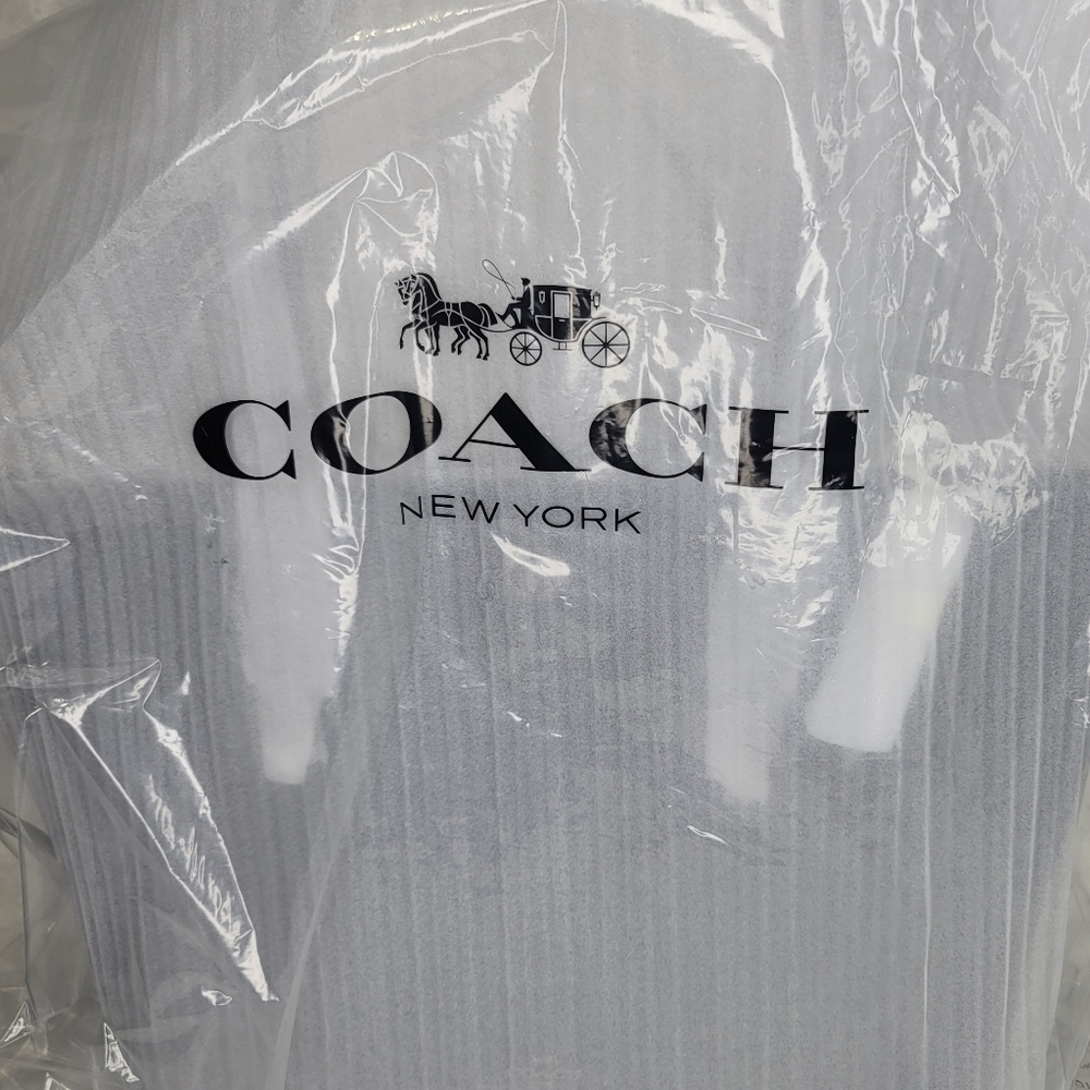 😍 Coach Signature Leather Designer Shoulder Purse Laptop Work Bag NWT - Picture 10 of 11